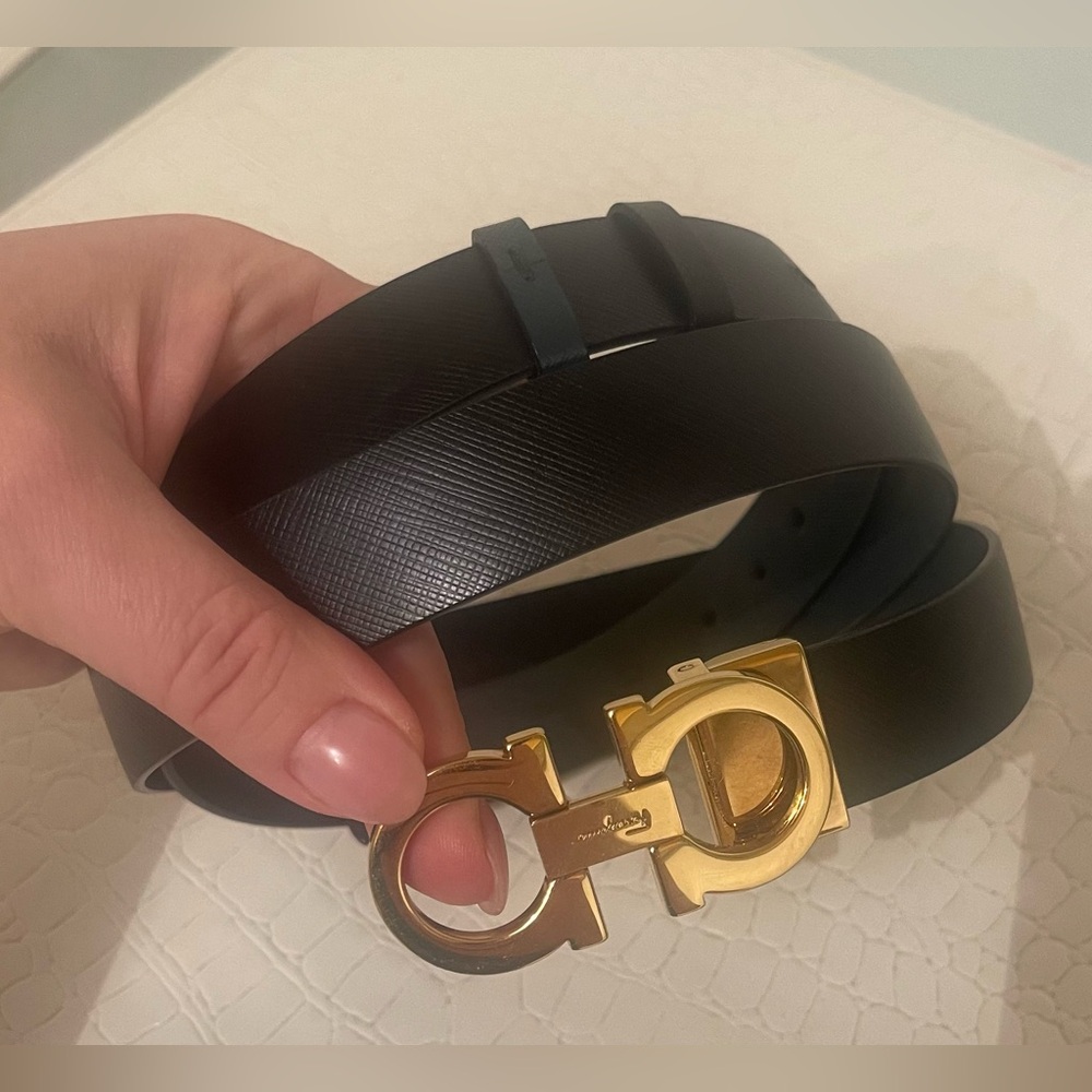 Salvatore Ferragamo Reversible Authentic belt , Emerald/Black color